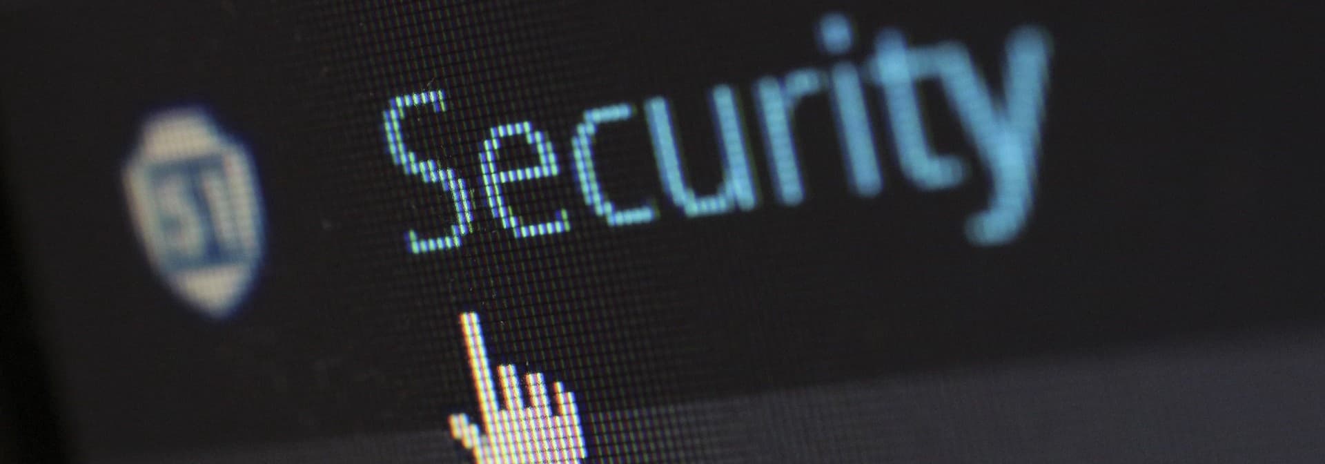 I use a password manager... and you should do it too!